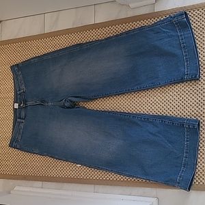 GAP wide leg cropped denim jeans